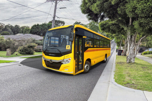 Starbus Ultra School